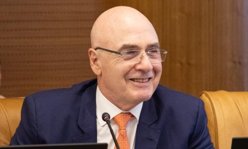 Presidente Antonio Queiroz é reeleito para a Presidência da Fecomércio RJ 